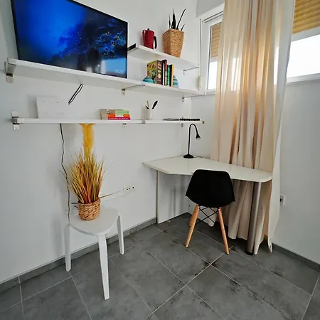 Cozy Old Town * ザダル